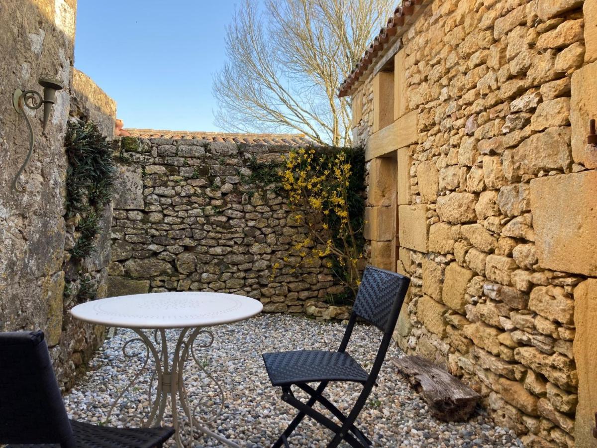 Vila Les Roses Barjou Exteriér fotografie